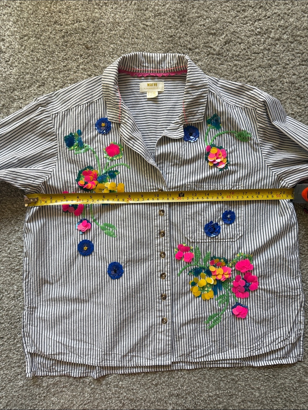 Anthropologie Maeve Floral Sequin Top with Pink TrimBoho Chic Trendy Style Size - Picture 7 of 9